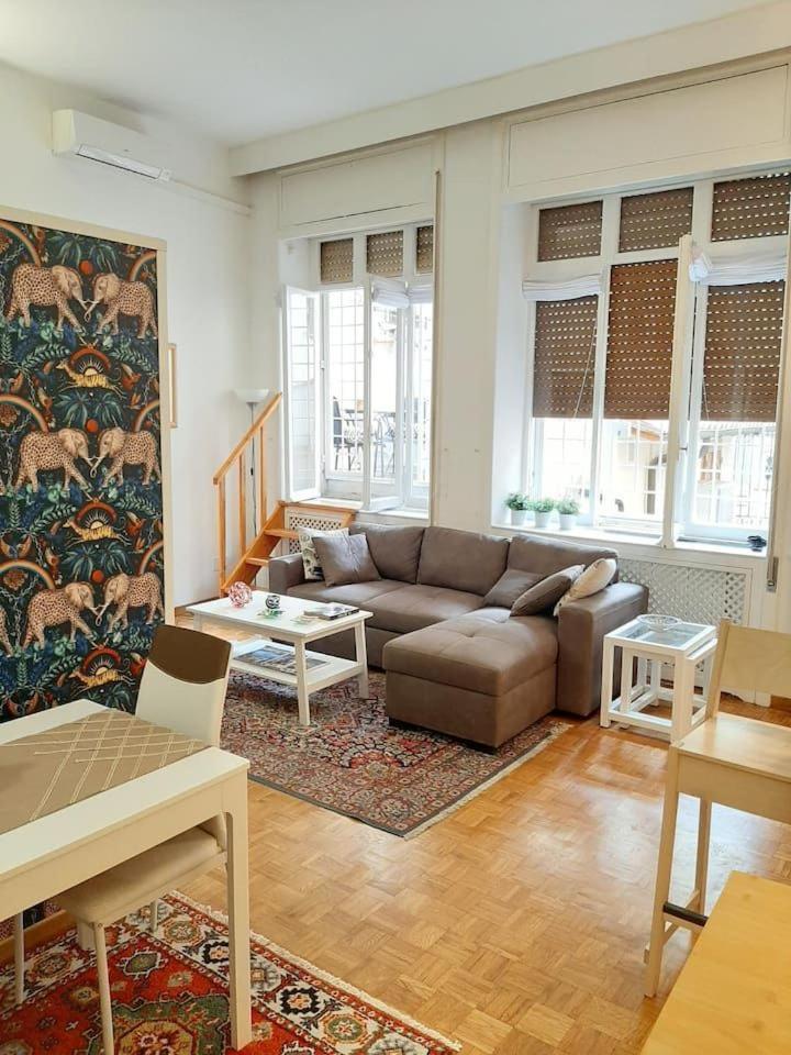 Charming Loft In Piazza Di Spagna Apartment Rom
